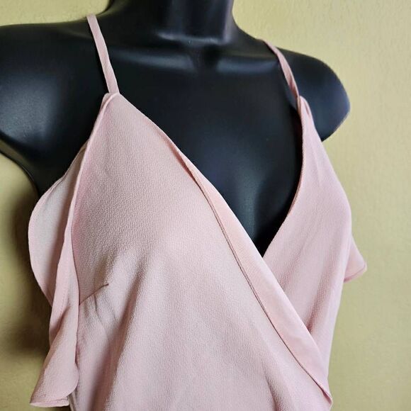 Dee Elly Strappy Dress - Picture 3 of 9